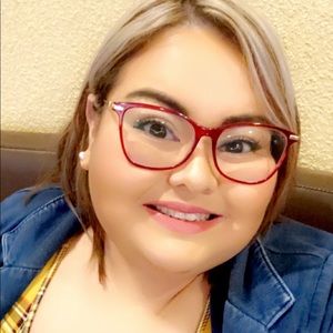 Meet your Posher, Marina